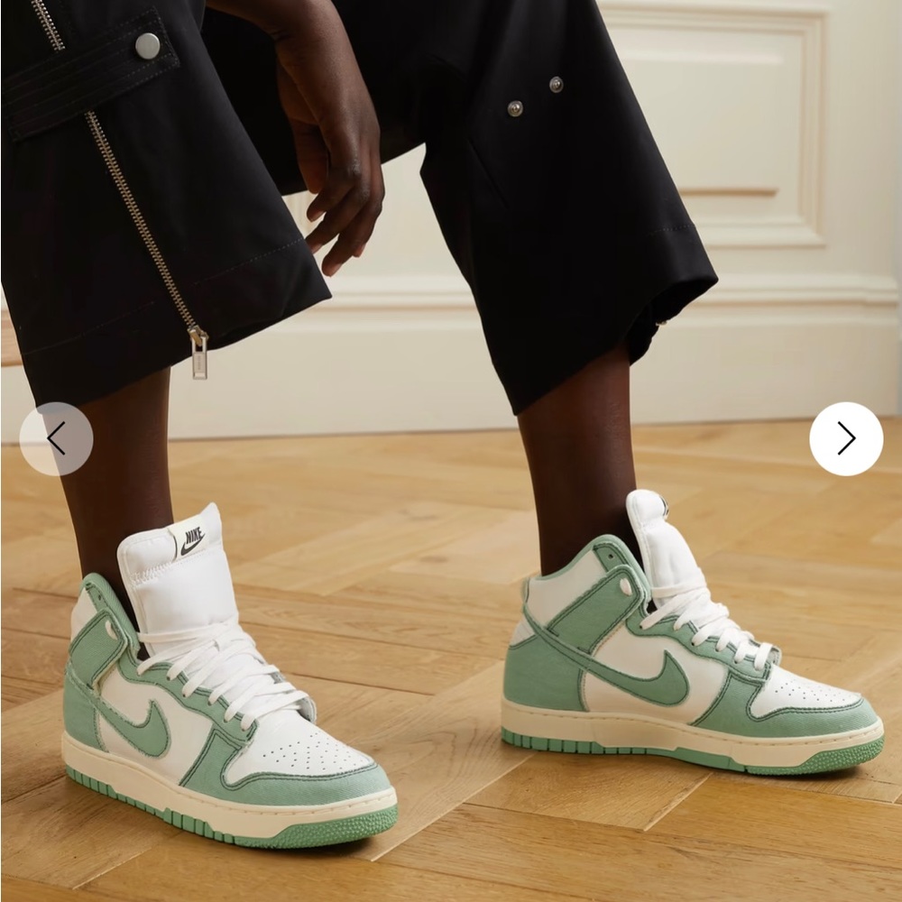 Nike high dunks/ green